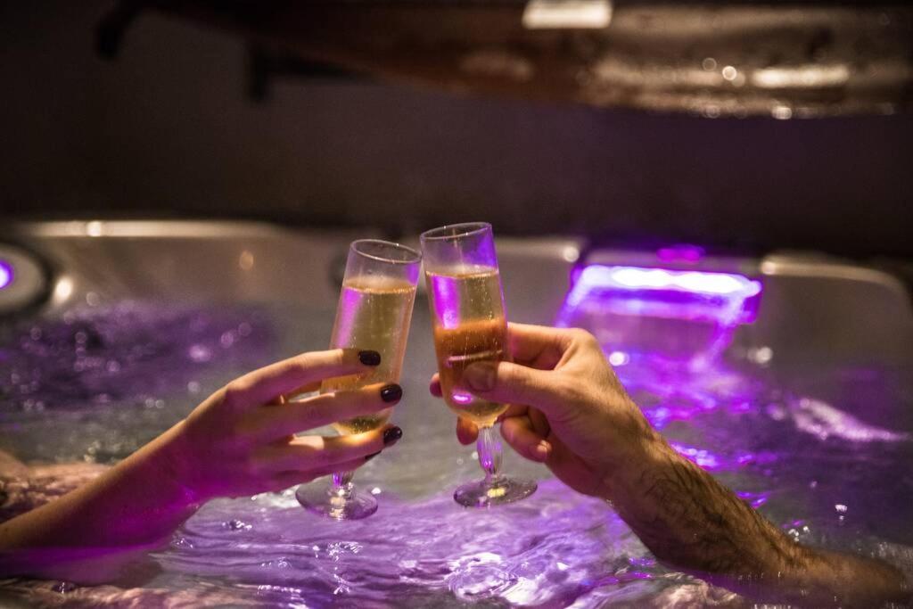 Les Spas Insolites - Le Spa Du Moulin Saint-Junien Dış mekan fotoğraf